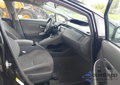 2010 Toyota Prius Iii z USA, uszkodzony, nr VIN JTDKN3DU8A0117142